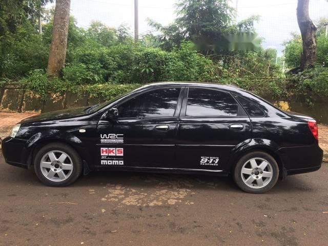 Bán Daewoo Lacetti đời 2005, màu đen chính chủ, xe chạy tốt