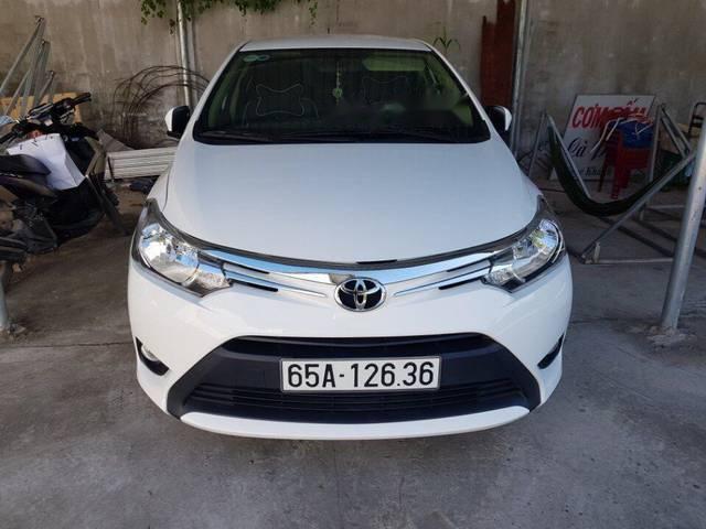 Bán Toyota Vios CVT sx 2017, màu trắng số tự động