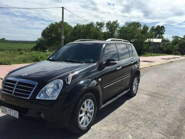 Cần bán lại xe Ssangyong Rexton II năm 2008, màu đen