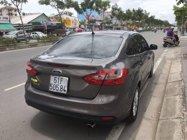 Bán Ford Focus 2.0AT sản xuất 2015, màu xám