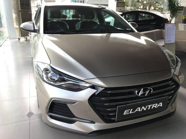 Bán ô tô Hyundai Elantra Sport năm sản xuất 2018, mới 100%