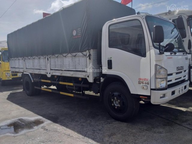 Công ty chuyên bán xe tải Isuzu 8T2 mới 100%, giá tốt nhất, trả góp 90%