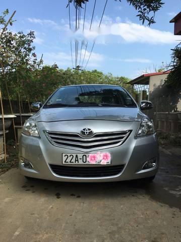 Bán Toyota Vios E đời 2011, màu bạc, giá tốt