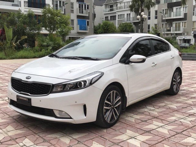 Bán Kia Cerato 1.6 đời 2016, màu trắng Hà Nội