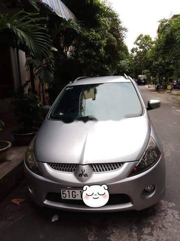 Bán xe Mitsubishi Grandis năm sản xuất 2005, màu bạc, 325tr