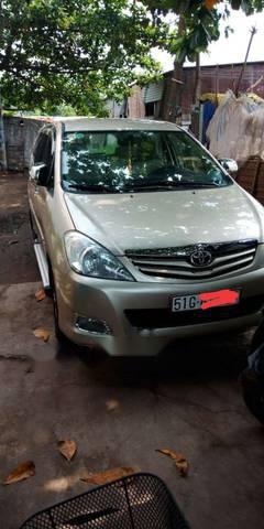 Cần bán gấp Toyota Innova năm sản xuất 2010 chính chủ, giá 418tr