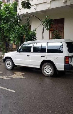 Bán xe Mitsubishi Pajero đời 1997, màu trắng, 123.333tr