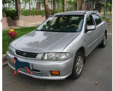 Bán ô tô Mazda 323 đời 2000, màu xám, giá tốt