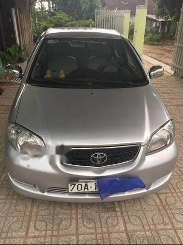 Bán ô tô Toyota Vios đời 2003, màu bạc, giá chỉ 198 triệu