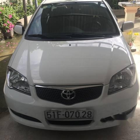 Cần bán Toyota Vios G đời 2007, màu trắng, 260 triệu