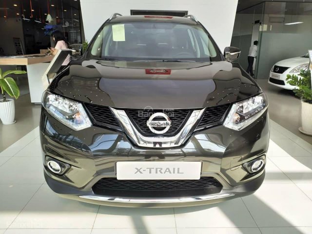 Bán ô tô Nissan X Trail 2.0SL Premium năm 2018, màu đen giá tốt, giao ngay0