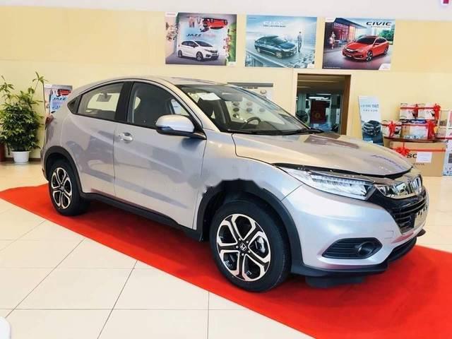 Cần bán Honda HR-V 1.8G 2018, màu bạc, nhập khẩu, giá tốt