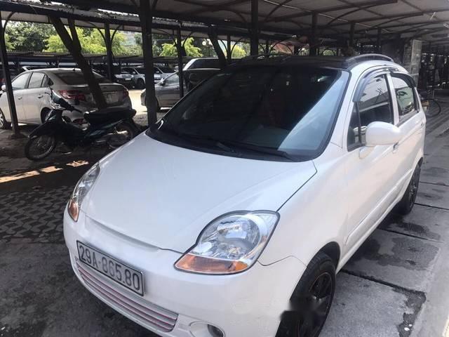 Cần bán lại xe Chevrolet Spark sản xuất năm 2009, màu trắng chính chủ