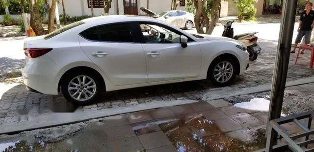 Bán xe Mazda 3 AT đời 2016, màu trắng, 599 triệu