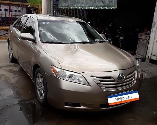 Cần bán xe Toyota Camry 2.4 đời 2007, nhập khẩu nguyên chiếc