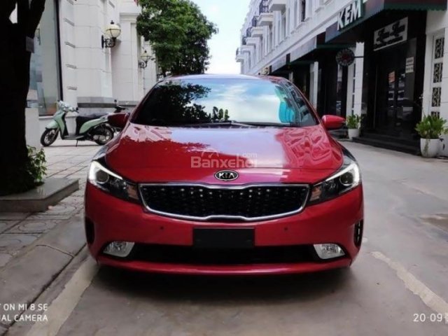 Cần bán lại xe Kia Cerato Signature 1.6 AT sản xuất 2017 