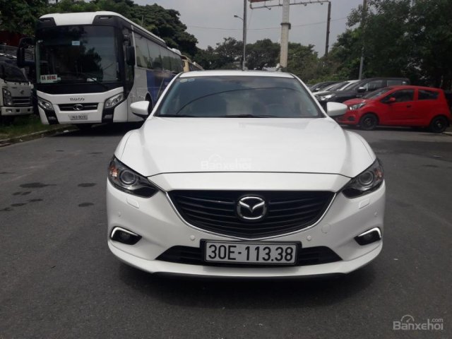 Bán Mazda 6 2.0 đời 2016, màu trắng