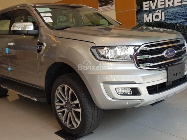 Lào Cai: Bán xe Ford Everest động cơ Biturbo đủ màu, giao xe ngay tại Lào Cai. Trả góp 85% - LH: 09754346280