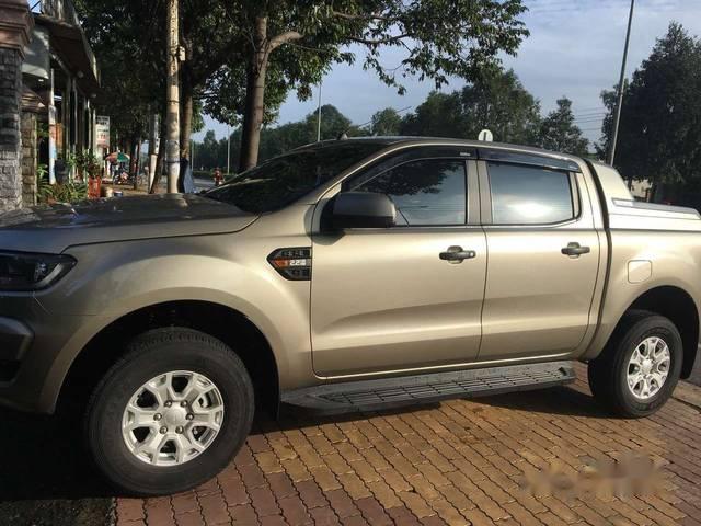 Bán Ford Ranger năm sản xuất 2016, màu bạc số tự động, giá chỉ 625 triệu