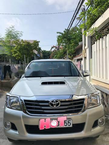 Bán Toyota Hilux E 2.5 nhập khẩu từ Thái Lan