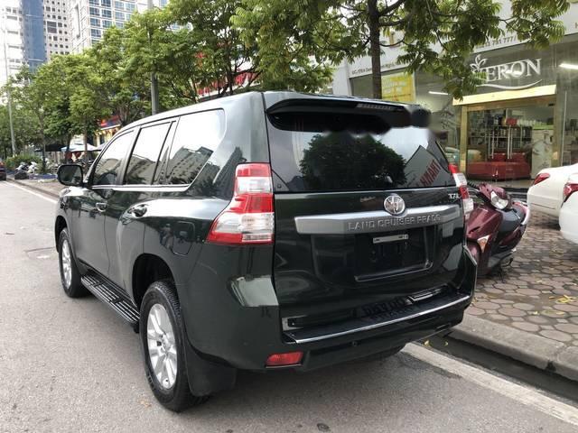 Chính chủ bán Toyota Land Cruiser Prado TXL 2016, màu xanh lục