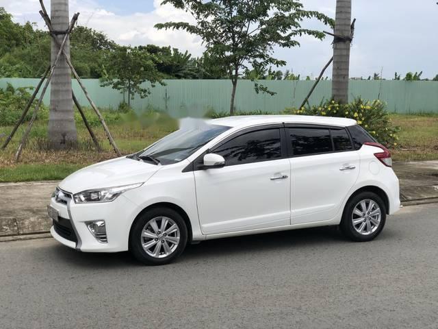 Bán Toyota Yaris G 2015 màu trắng, còn mới