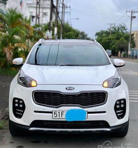 Bán ô tô Kia Sportage GTline 2.0 sản xuất 2015, màu trắng, nhập khẩu nguyên chiếc