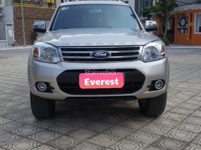 Bán Ford Everest MT sx 2015, màu phấn hồng