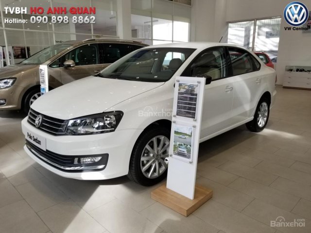 Bán Polo Sedan 2018 giá tốt - nhập khẩu chính hãng Volkswagen, hỗ trợ trả góp 90%/ hotline: 090.898.8862