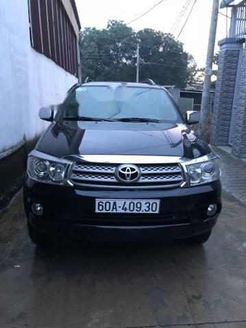 Bán Toyota Fortuner năm sản xuất 2009, màu đen