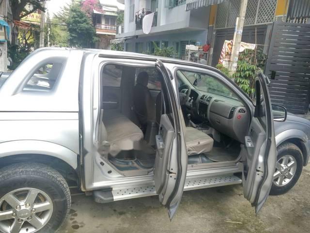 Bán Isuzu Dmax năm 2007, màu bạc số sàn