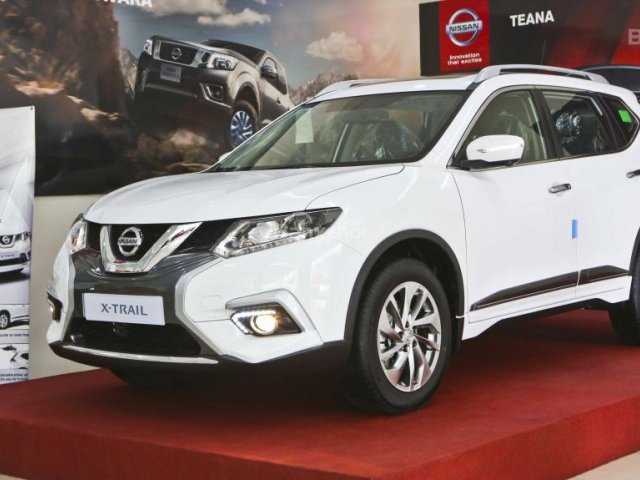 Bán Nissan X trail đời 2018, màu trắng, giá tốt