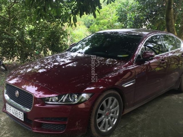 Bán xe Jaguar XE đời 2015, màu đỏ, nhập khẩu0