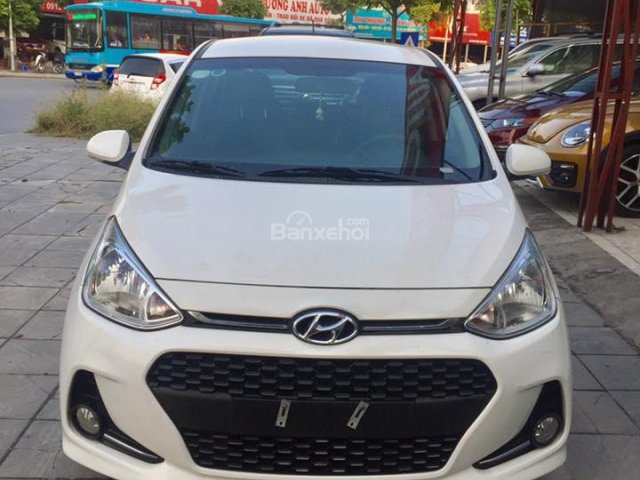 Bán Hyundai I10 1.2 AT hatchback màu trắng, nhập khẩu, sản xuất 2017