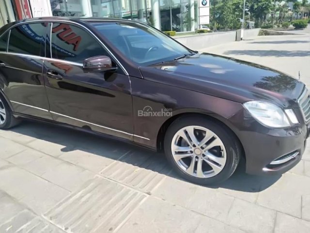 Bán Mercedes E250 đời 2011, sản xuất năm 2010, tên tư nhân