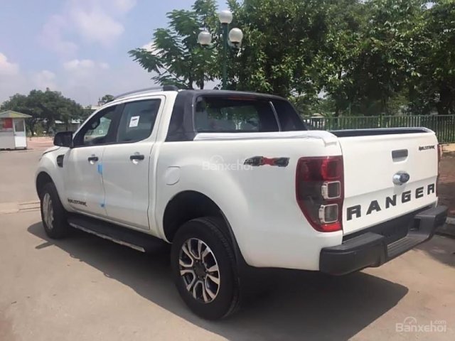 Cần bán Ford Ranger Wildtrak 2.0L 4x4 AT đời 2018, màu trắng 