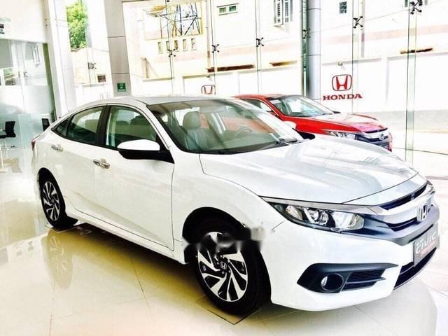 Bán xe Honda Civic năm sản xuất 2018, màu trắng, giá tốt