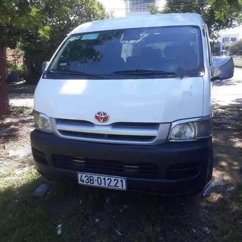 Cần bán Toyota Hiace sản xuất năm 2006, màu trắng, giá 263tr