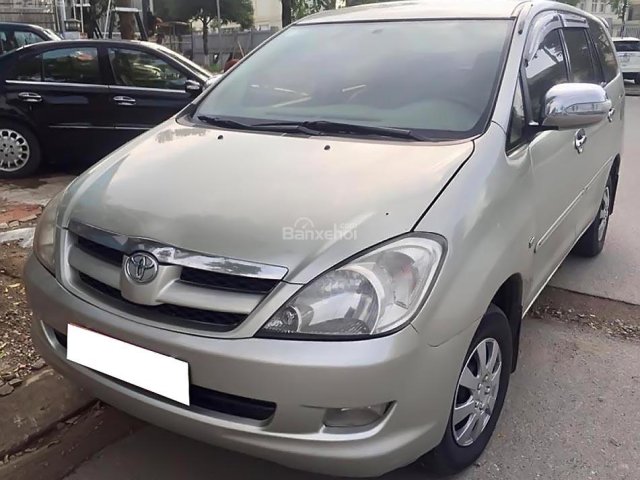 Bán Toyota Innova MT 2009 - Hộp số sàn, xe trong nước