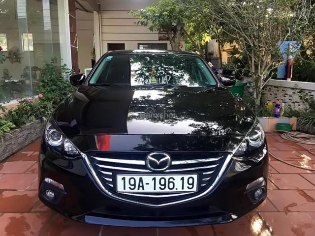 Bán Mazda 3 1.5 đời 2016, màu đen chính chủ, giá tốt