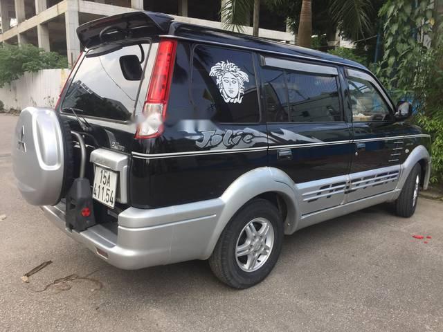 Cần bán xe Mitsubishi Jolie đời 2004, màu đen