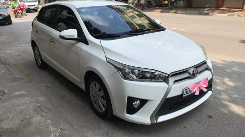 Bán ô tô Toyota Yaris 1.3 AT đời 2014, màu trắng