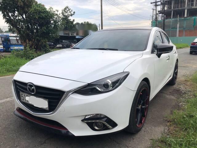 Bán xe Mazda 3 đời 2016, màu trắng, giá tốt