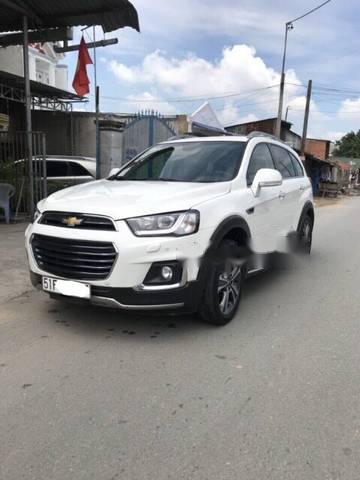 Bán Chevrolet Captiva 2016, màu trắng như mới