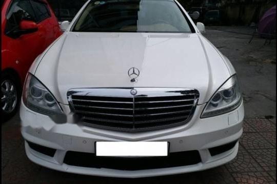 Cần bán lại xe Mercedes đời 2007, màu trắng, 699 triệu