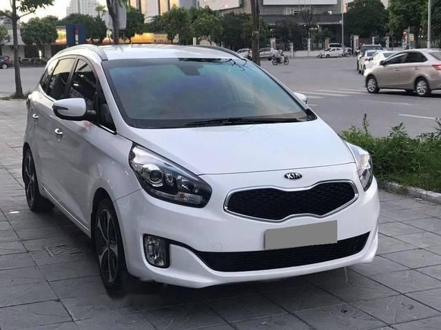 Bán Kia Rondo 2016, màu trắng, giá tốt