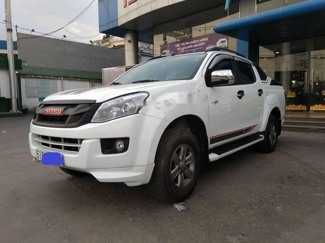 Cần bán lại xe Isuzu D-Max Type x AT 4X2 năm 2016, màu trắng, 609.999tr