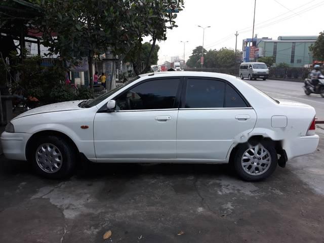 Cần bán xe Ford Laser năm sản xuất 2000, màu trắng, giá 120tr