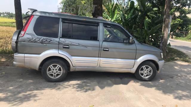 Cần bán gấp Mitsubishi Jolie 2004, màu bạc còn mới, giá tốt