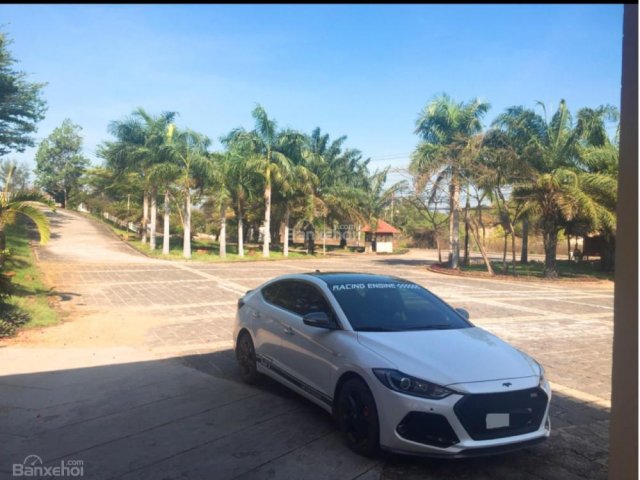 Bán Hyundai Elantra đời 2016